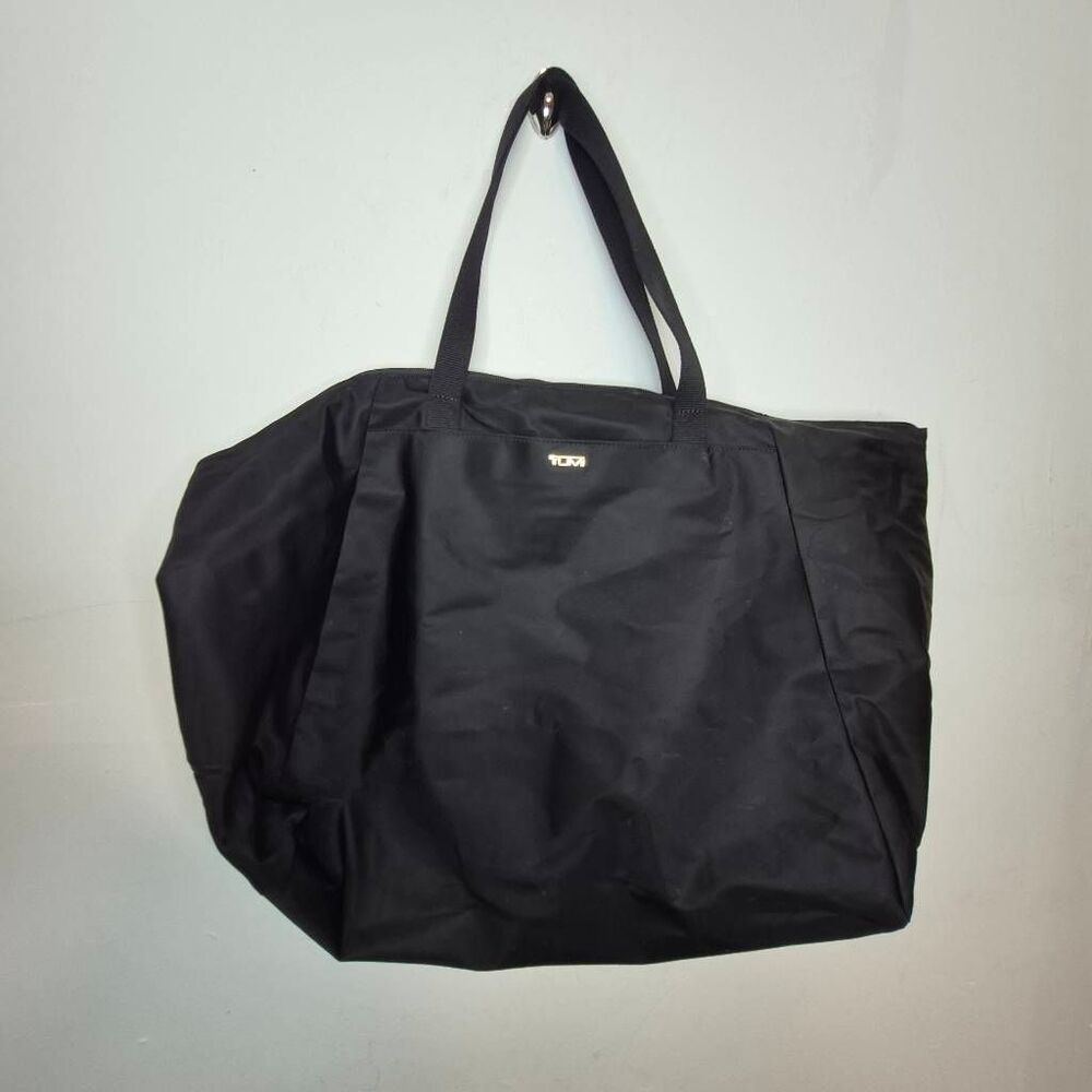 Tumi Voyager tote - Picture 2 of 10
